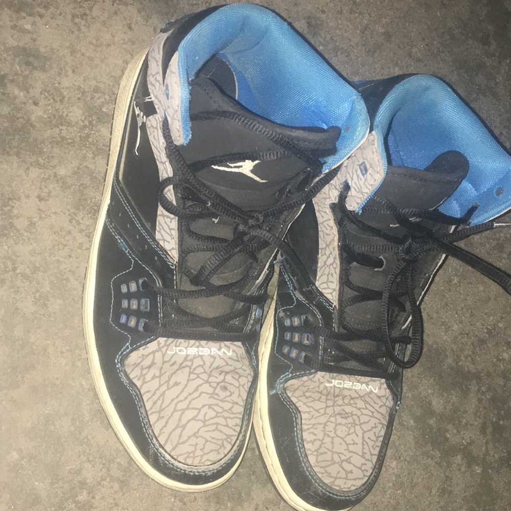 Men’s Jordan Basketball Sneakers